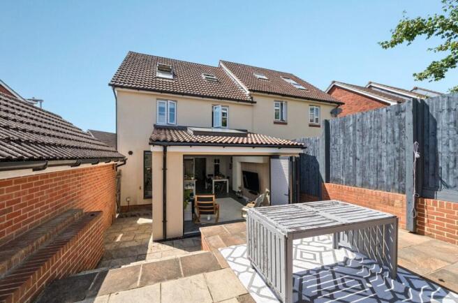 Beaney View, Swindon, SN2 photo 4