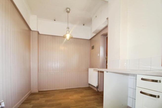 2 bed Terraced for sale Image 6