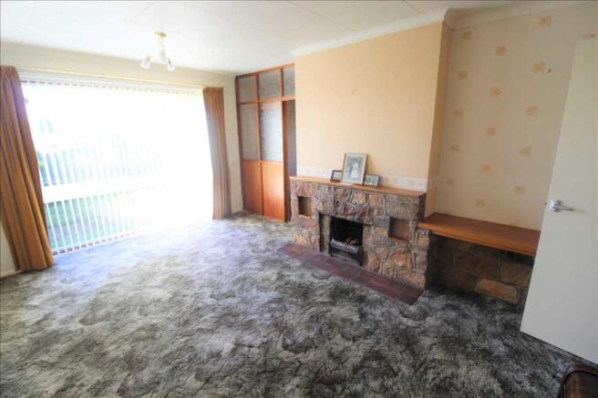 SITTING ROOM -