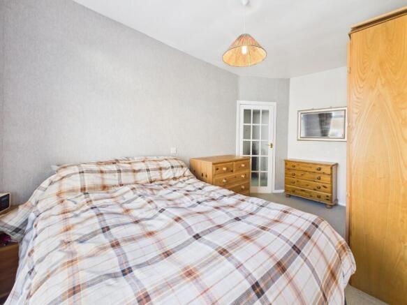 1 bed Apartment for sale Image 6