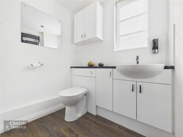 Shower/Cloakroom