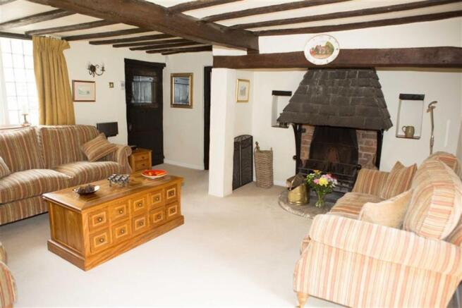 SITTING ROOM