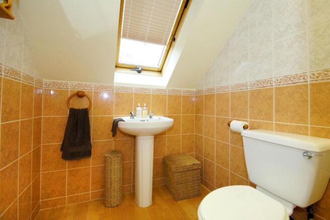 EN SUITE
