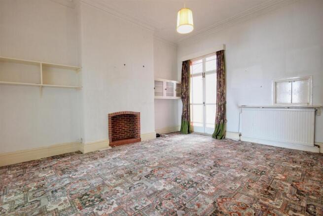 6 bed Terraced for sale Image 4