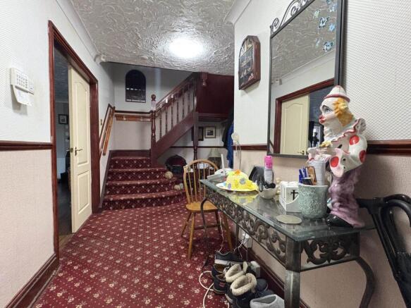 4 bed Detached for sale Image 4