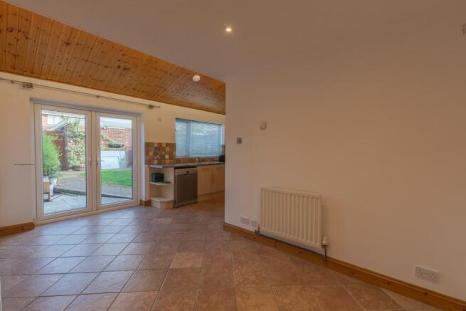 25 Merlin Way (3)