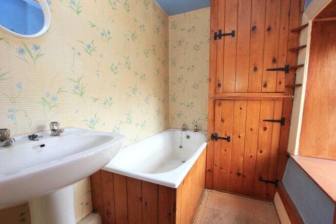 2 bed Terraced for sale Image 9
