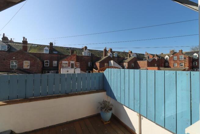 2 bed Flat for sale Image 10