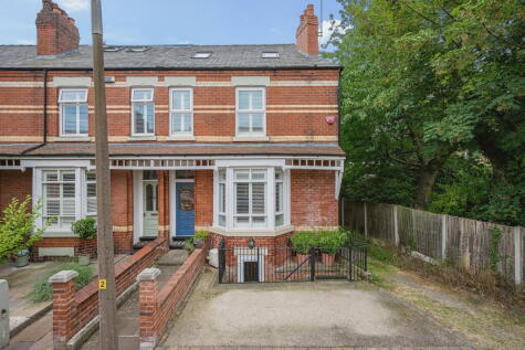 Albert Road, Heaton Moor, Stockport, SK4 4EQ