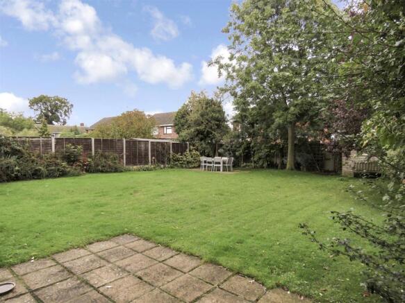 Garden 1.JPG