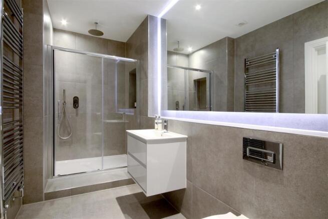 Guest Ensuite