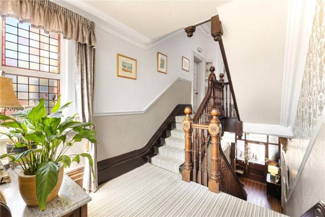 6 bed Terraced for sale Image 11