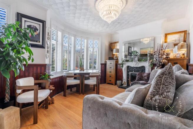 Bishops Walk, Llandaff (18).jpg