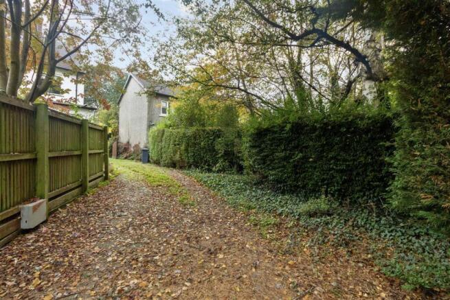 SHARED DRIVEWAY