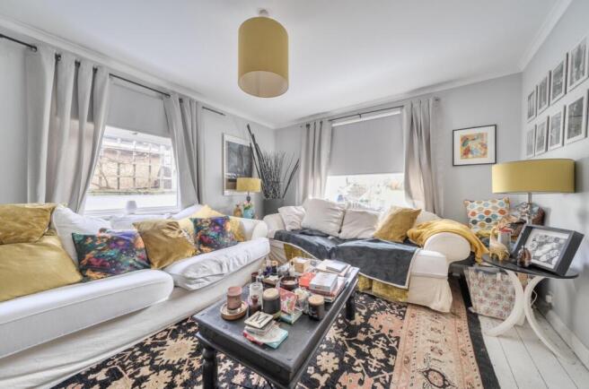 1410838-9-698ca89...