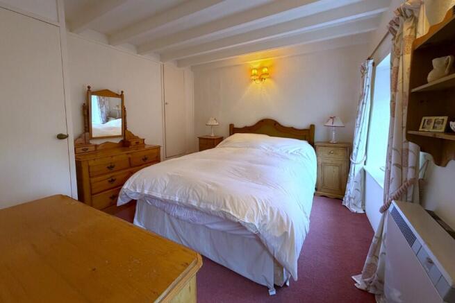 2 bed Semi-Detached for sale Image 7