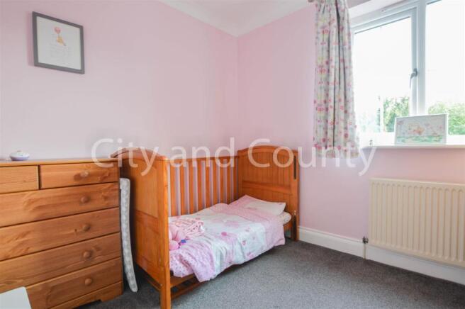 bed 3.jpg
