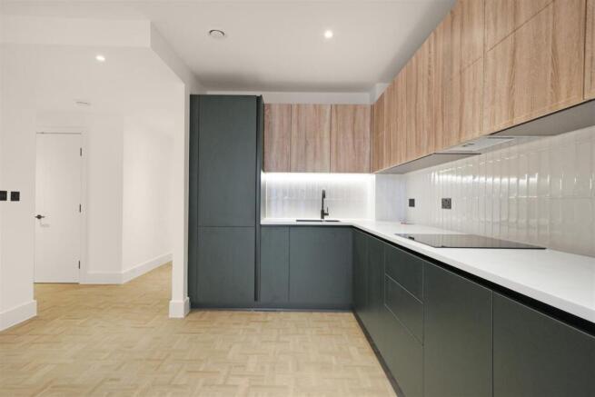 24 Papillon Apartments, 2 Monarch Square - GbCtQ2M