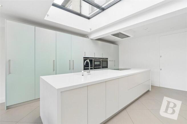 Kitchen/Family/Diner