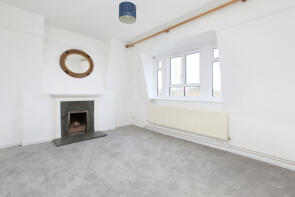 52, Fairfield Drive, London SW18 1DN