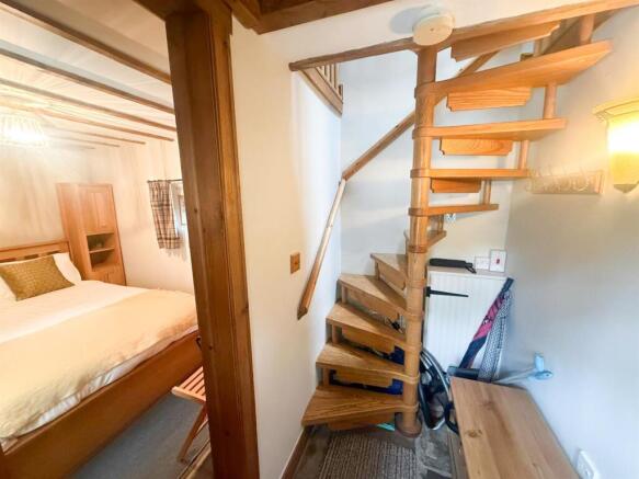 1 bed Cottage for sale Image 5