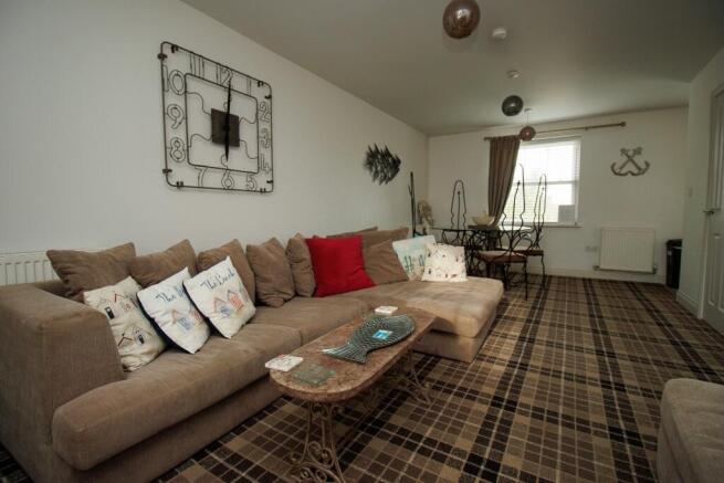 2 bed Apartment for sale Image 4