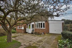 106, Sandwich Road, Whitfield CT16 3LX