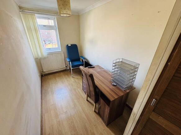 Union Road, Northolt photo 5