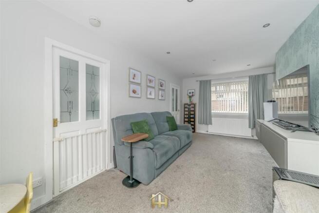 20 BROWNHILL STREET DD2 4JR 110526 EDIT (4 of 31).