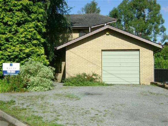 Detached Garage