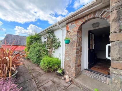 Garreg Side, Blaengarw, Bridgend, CF32