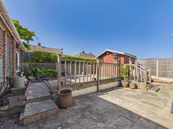 2 bed Detached Bungalow for sale Image 11