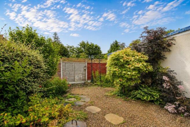 2 bed Semi-Detached Bungalow for sale Image 10
