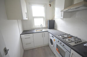 36, Highbury Gardens, Seven Kings, Ilford IG3 8AA
