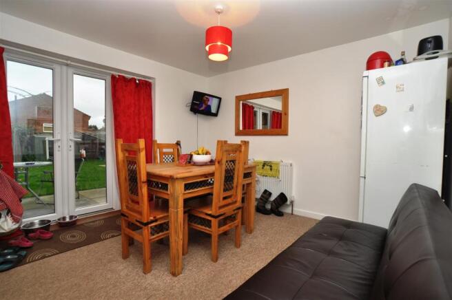 Living/Kitchen
