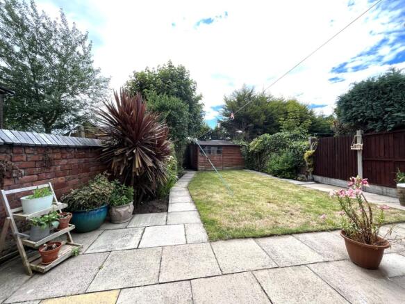 Photo 16