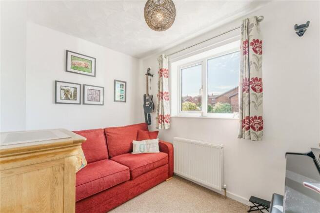 3 bed Bungalow for sale Image 10
