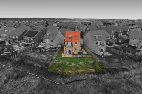 Hewitt Close, Hampton Heights, PE7