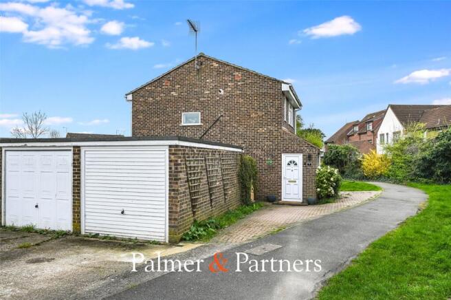 Camellia Close, Spingfield, Chelmsford, Essex, CM1 photo 4