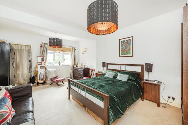 Principal bedroom