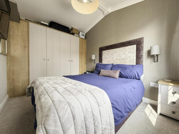 bed 1