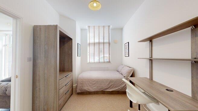 grove-road-ng7-1ha-1054885