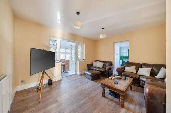 1430111-11-69b97e...