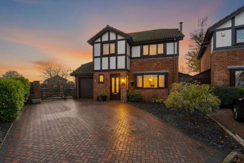 Canol Y Bryn, Bryn-y-Baal, Mynydd Isa, Flintshire, CH7 6WT