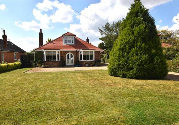 5 bedroom Detached Bungalow for sale