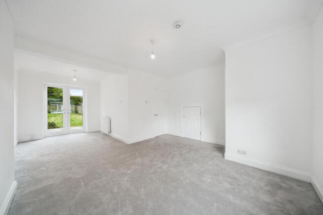 Lochlea Road, Busby, Glasgow, G76 photo 3