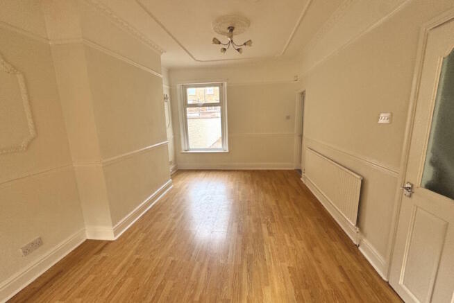Asquith Avenue, Birkenhead, CH41 8AT photo 5