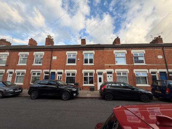 26 Laurel Road, Highfields, Leicester, LE2 1BN photo 3