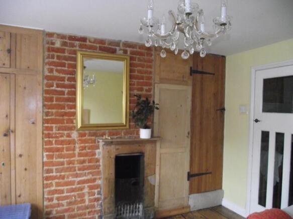 Sitting Room/Bedroom