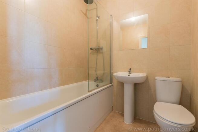 Flat 1, 242A High Street-6.jpg